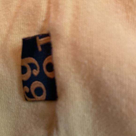 Privacy CA t-shirt size XL in pre-owned condition - Picture 5 of 7